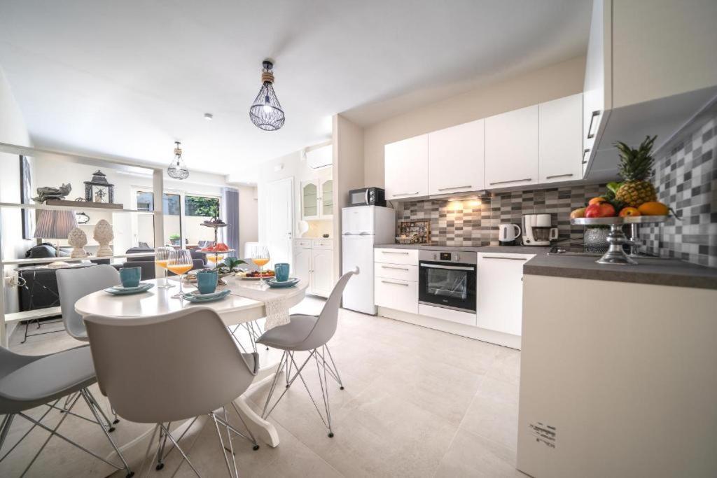 Alma City Center Apartment'S Heraklion Zewnętrze zdjęcie