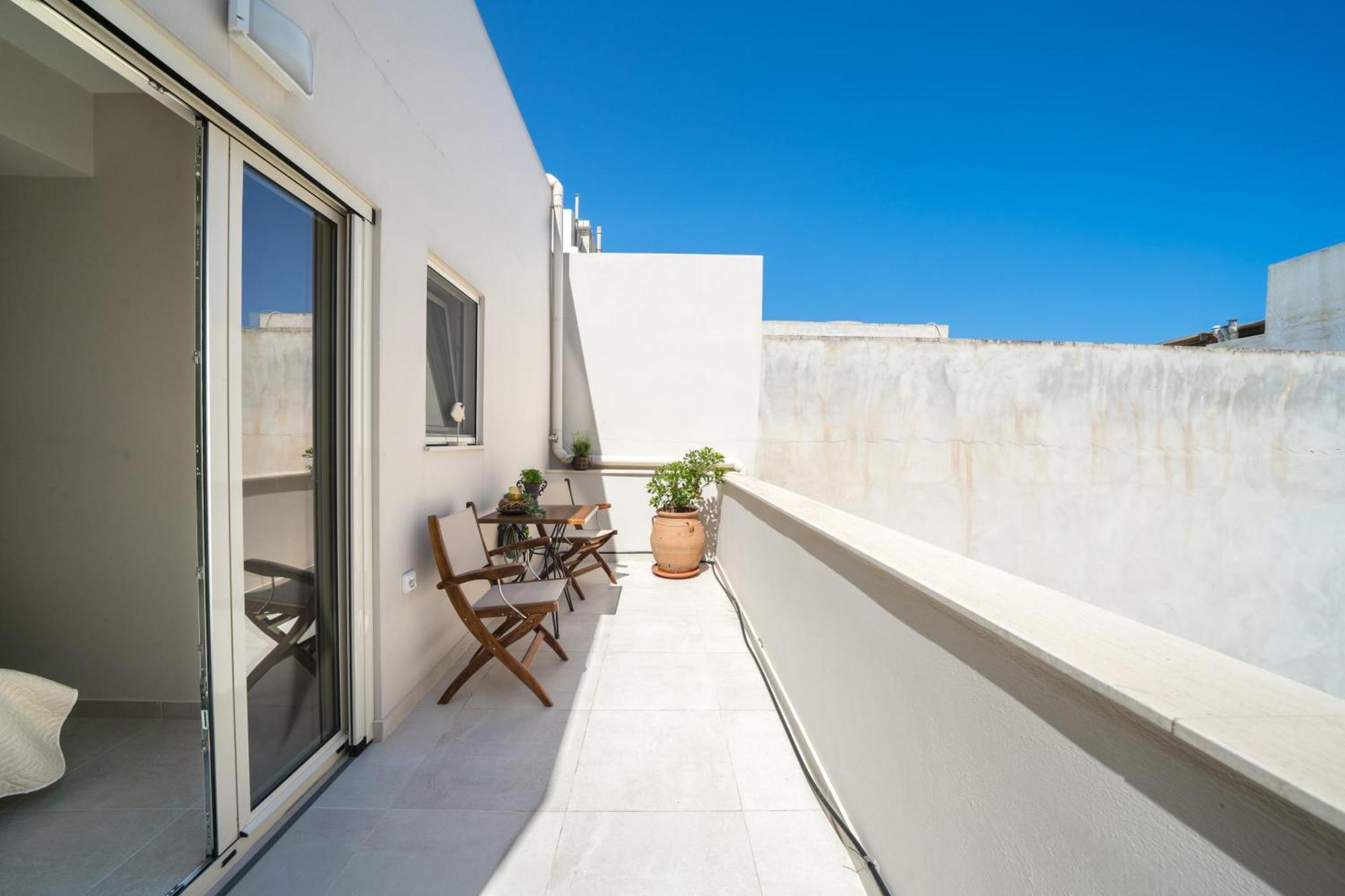 Alma City Center Apartment'S Heraklion Zewnętrze zdjęcie